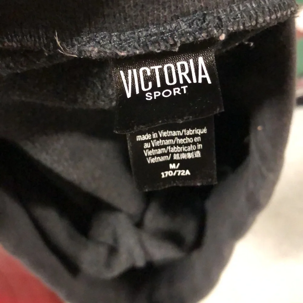 Victoria sport gray sweatpant joggers size M - Picture 3 of 5